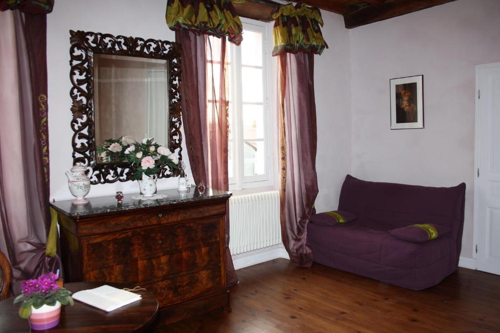 La Maison D'Anais Vic-en-Bigorre Bilik gambar